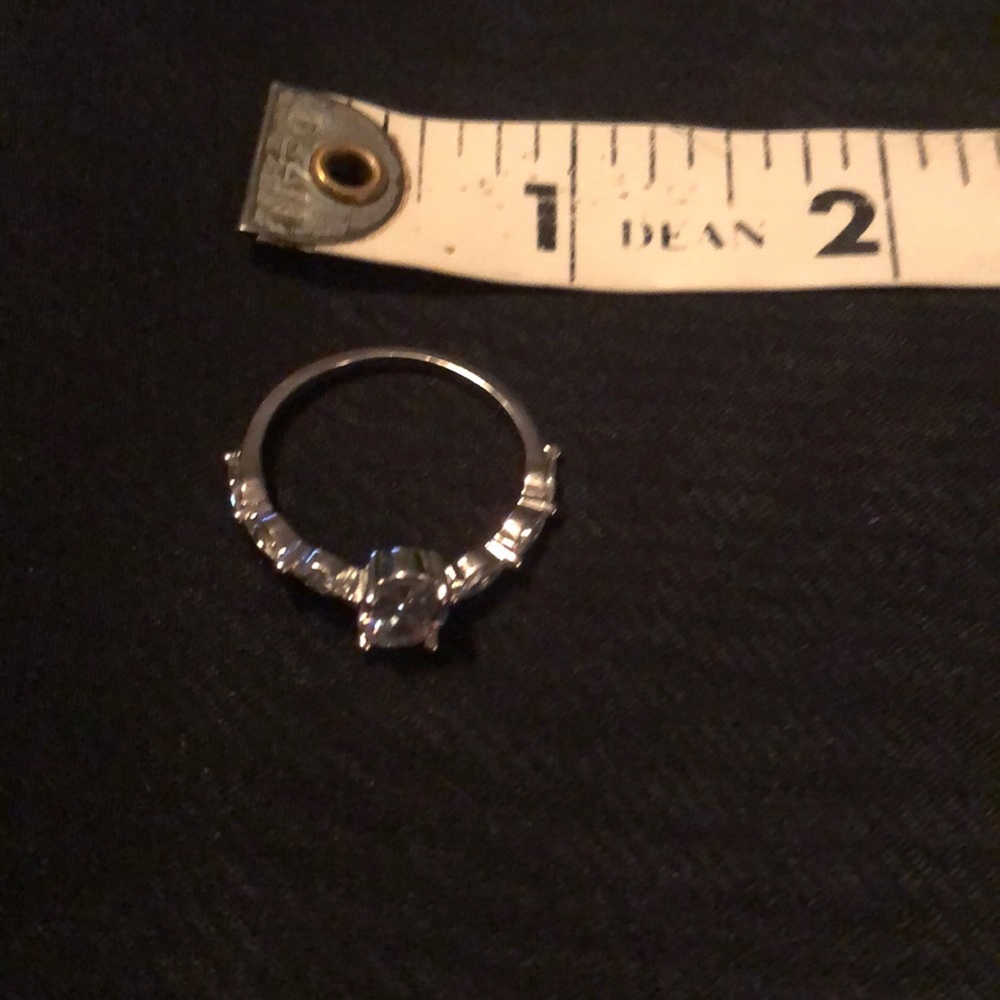 Moissanite Pigeon Egg Ring